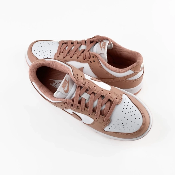 Кроссовки женские Nike Dunk Low Rose Whisper (DD1503-118) фото 3 — интернет-магазин Tapok