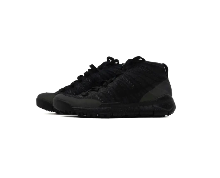 Кроссовки NIKE WMNS FLYKNIT TRAINER CHUKKA FSB HOLOGRAPHIC 805093-001 фото 7 — интернет-магазин Tapok