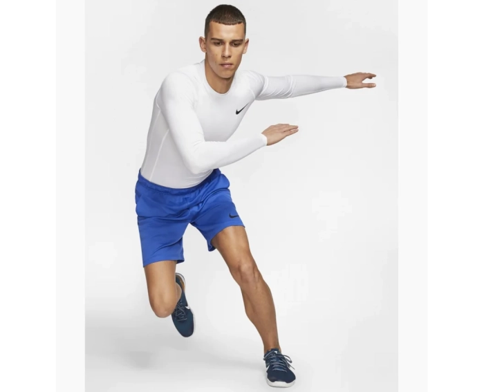Термокофта Nike M NP TOP LS TIGHT BV5588-100 фото 2 — інтернет-магазин Tapok