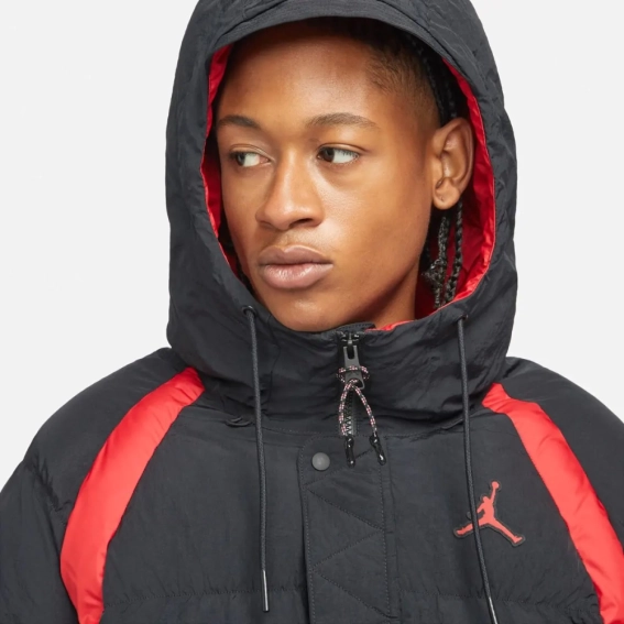 Мужская куртка NIKE MJ ESS PUFFER JKT DA9806-010 фото 5 — интернет-магазин Tapok