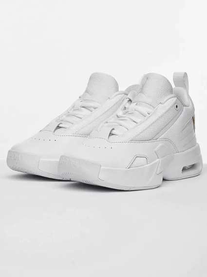 Кросівки жіночі Jordan Wmns Max Aura 6 (FQ7943-117) фото 2 — інтернет-магазин Tapok