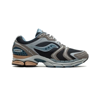 Кроссовки Saucony PROGRID TRIUMPH 4 WINTER TECH S70836-2