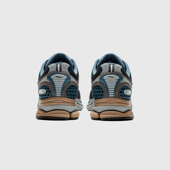 Кроссовки Saucony PROGRID TRIUMPH 4 WINTER TECH S70836-2 фото 4 — интернет-магазин Tapok