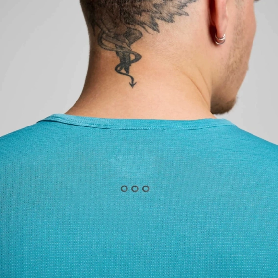 Футболка Saucony STOPWATCH SHORT SLEEVE SAM800377-BYH фото 2 — интернет-магазин Tapok