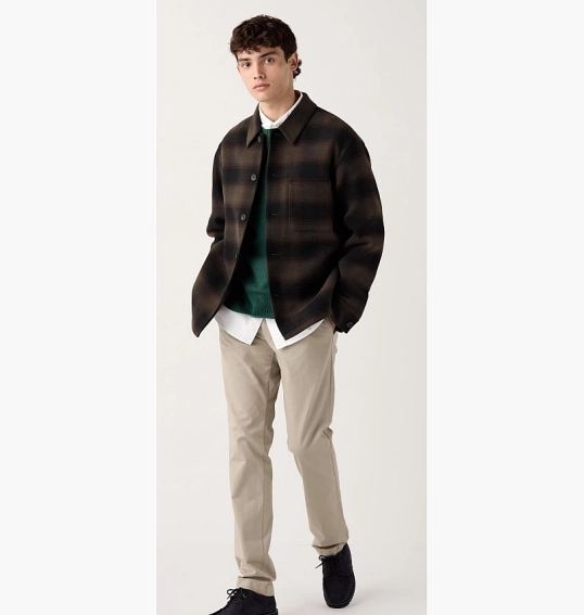 Штани чоловічі Uniqlo Slim-Fit Chino Pants Beige 450251-32 фото 3 — інтернет-магазин Tapok