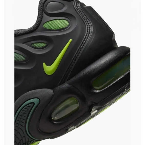 Кросівки Nike Air Max Plus Drift FD4290-006 фото 4 — інтернет-магазин Tapok