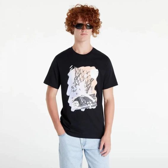 Футболка JORDAN MJ BRAND GFX SS CREW 1 DM1422-010 фото 1 — интернет-магазин Tapok