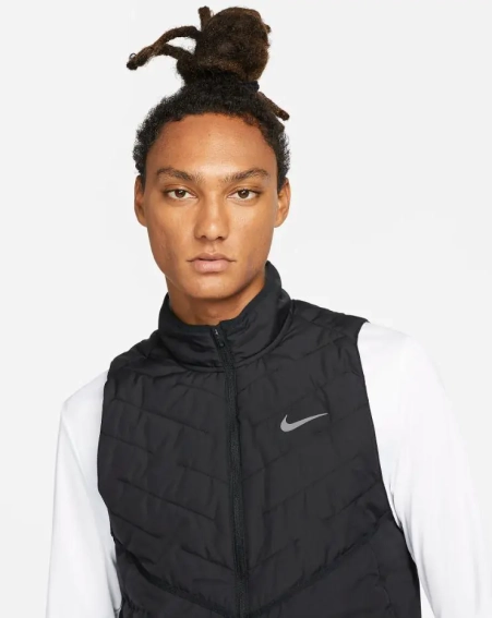 Жилетка Nike Therma-FIT Repel DD5647-010 DD5647-010 фото 4 — интернет-магазин Tapok