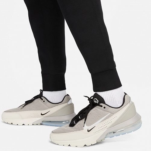 NIKE M Tech Fleece JGGR FB8002-114 фото 3 — интернет-магазин Tapok