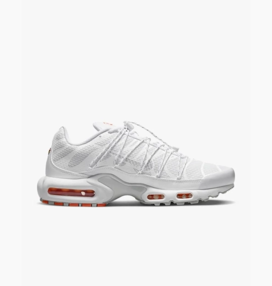 Кроссовки Nike AIR MAX PLUS UTILITY FJ4232-100 фото 2 — интернет-магазин Tapok