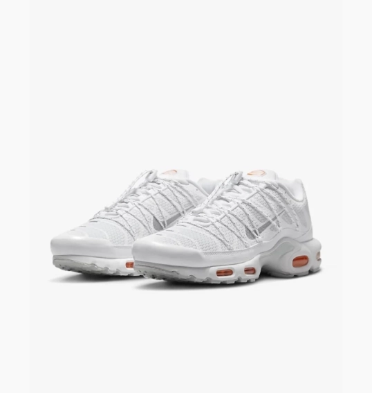 Кроссовки Nike AIR MAX PLUS UTILITY FJ4232-100 фото 4 — интернет-магазин Tapok