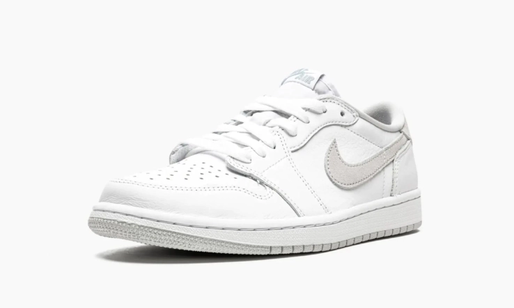 Кросівки Air Jordan 1 Low OG Neutral Grey 2021 (W) CZ0775-100 фото 4 — інтернет-магазин Tapok