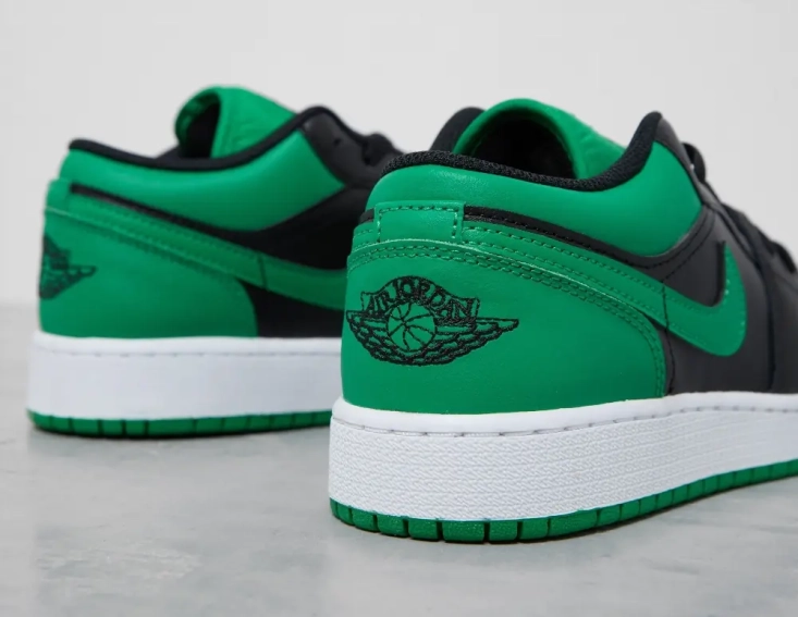 Кроссовки Jordan 1 Low Lucky Green (GS) 553560-065 фото 4 — интернет-магазин Tapok