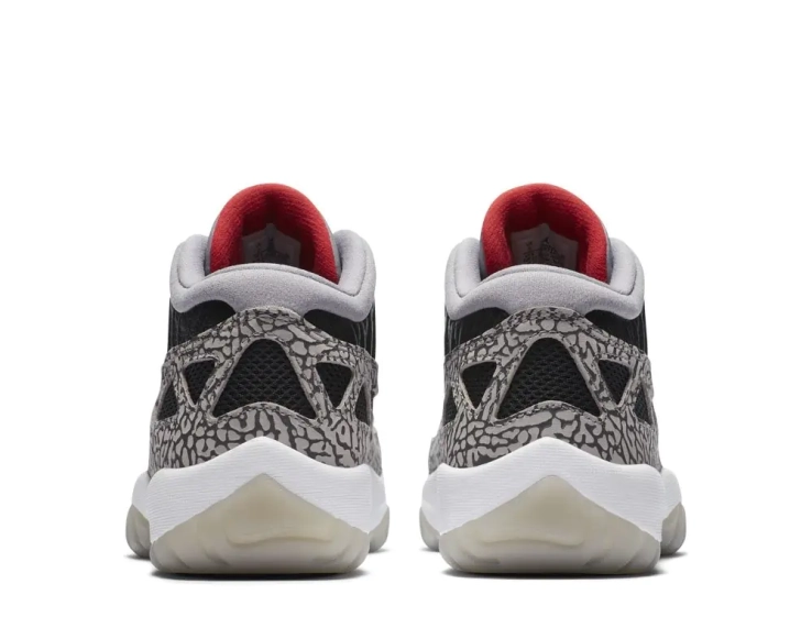 Кросівки Jordan 11 Retro Low Ie Black Cement 919712-006 фото 4 — інтернет-магазин Tapok