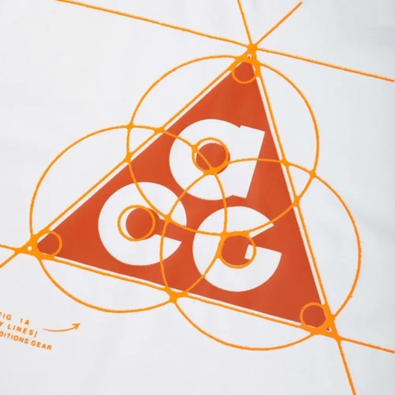 Футболка Nike ACG NRG T-shirt White/Orange FB8119-121 фото 2 — интернет-магазин Tapok