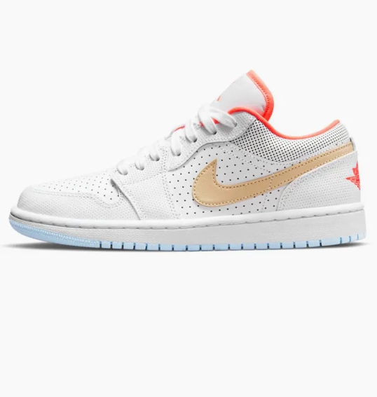 Кросівки Jordan 1 Low SE White Sesame (W) DC9509-100 фото 1 — інтернет-магазин Tapok