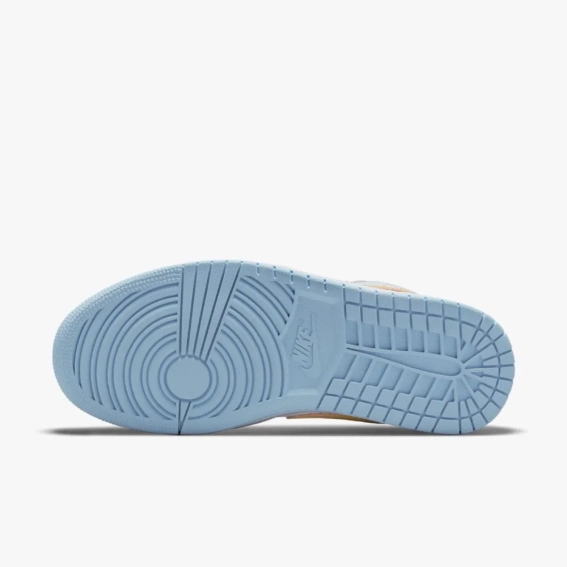 Кросівки Jordan 1 Low SE White Sesame (W) DC9509-100 фото 3 — інтернет-магазин Tapok