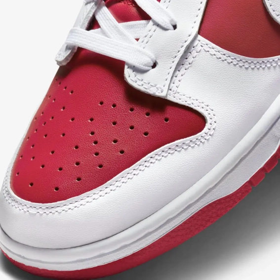 Кросівки Nike Dunk Low Championship Red (2021) (GS) CW1590-600 фото 6 — інтернет-магазин Tapok