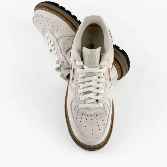 Кроссовки мужские Nike Air Force 1 Luxe Beige HV2531-100 42 HV2531-100 фото 4 — интернет-магазин Tapok