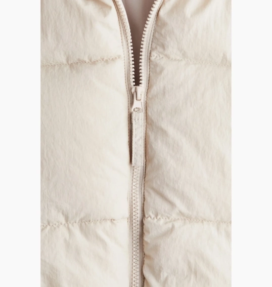 Пуховик жіночий H&M Short Puffer Jacket Beige 1228408005 S 1228408005 фото 4 — інтернет-магазин Tapok