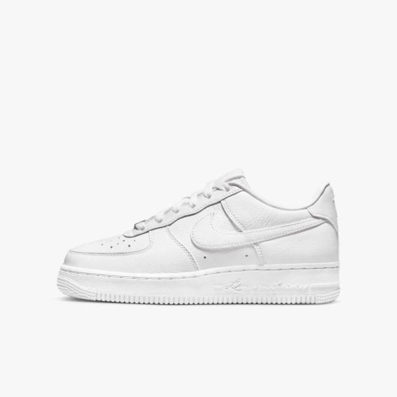 Кроссовки NIKE AIR FORCE 1 (GS) FV9918-100 фото 1 — интернет-магазин Tapok