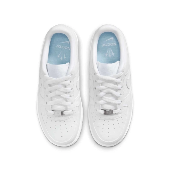 Кроссовки NIKE AIR FORCE 1 (GS) FV9918-100 фото 3 — интернет-магазин Tapok