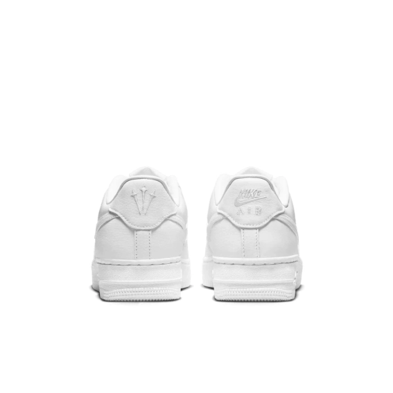 Кроссовки NIKE AIR FORCE 1 (GS) FV9918-100 фото 4 — интернет-магазин Tapok