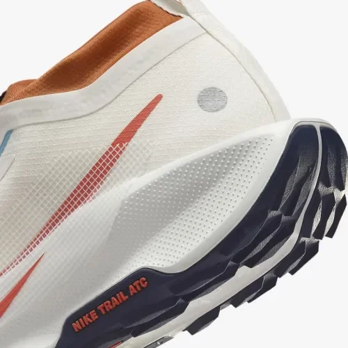 Кросівки Nike PEGASUS TRAIL 5 GTX FQ0908-003 фото 8 — інтернет-магазин Tapok