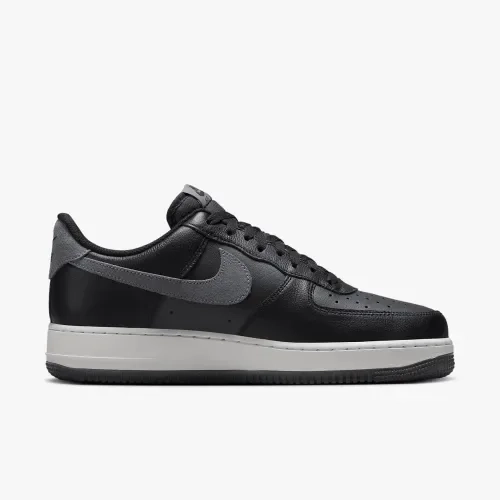 Кросівки Nike AIR FORCE 1 07 LV8 FJ4170-004 фото 4 — інтернет-магазин Tapok