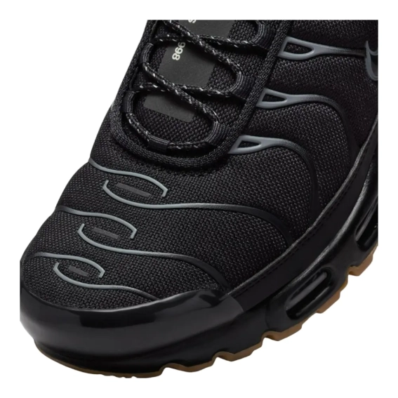 Кроссовки Nike AIR MAX PLUS FV0385-001 фото 3 — интернет-магазин Tapok