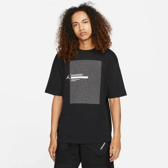 Футболка Jordan MJ 23ENG SS CREW DA9869-010 фото 1 — интернет-магазин Tapok