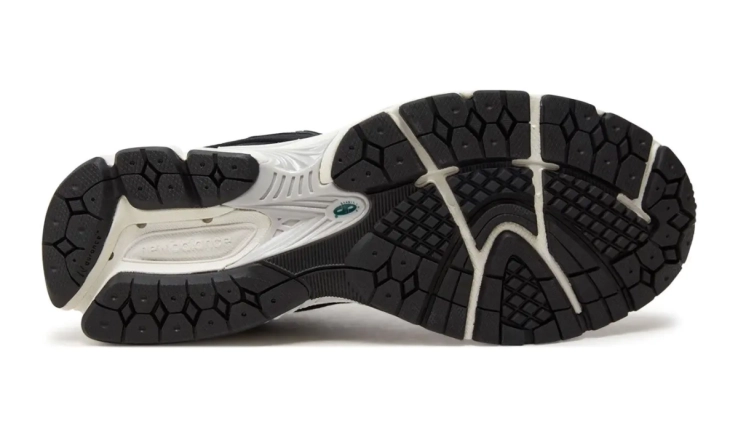 Кроссовки мужские New Balance 2002 (M2002RRA) M2002RRA фото 4 — интернет-магазин Tapok