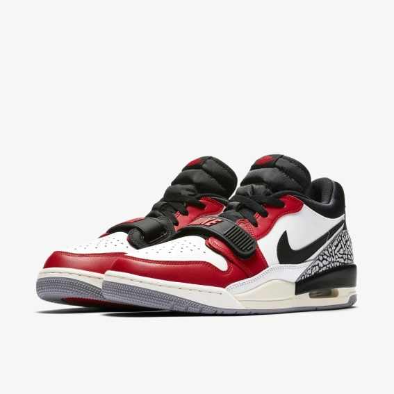 Кроссовки Nike Air Jordan Legacy 312 Low CD7069-106 фото 2 — интернет-магазин Tapok