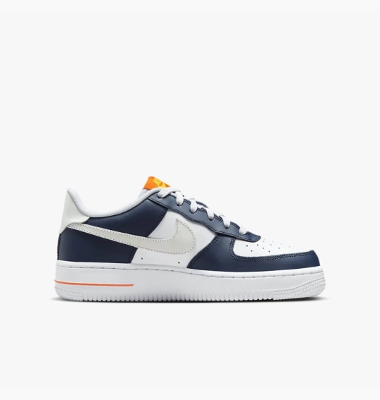 Кросівки дитячі Nike Air Force 1 Low Lv8 White/Blue FN7239-410 40 FN7239-410 фото 3 — інтернет-магазин Tapok