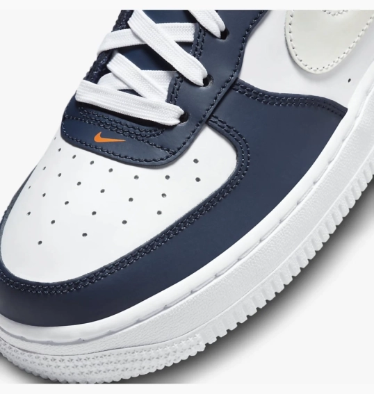 Кросівки дитячі Nike Air Force 1 Low Lv8 White/Blue FN7239-410 40 FN7239-410 фото 7 — інтернет-магазин Tapok