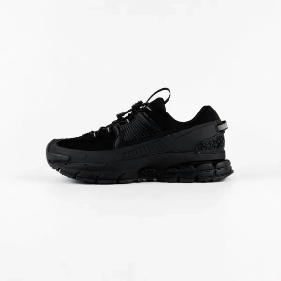 Кроссовки Nike Wmns Zoom Vomero Roam &quot;Black/Racer Blue/Black&quot; HQ2181-004 фото 1 — интернет-магазин Tapok