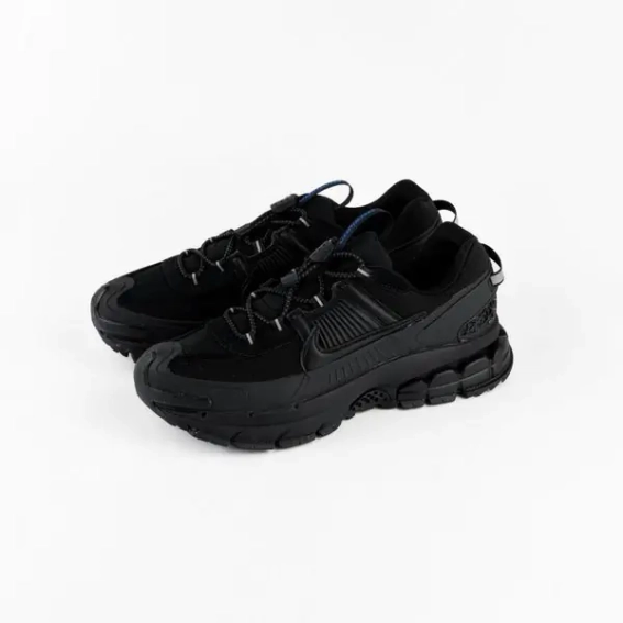 Кроссовки Nike Wmns Zoom Vomero Roam &quot;Black/Racer Blue/Black&quot; HQ2181-004 фото 2 — интернет-магазин Tapok