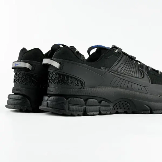 Кроссовки Nike Wmns Zoom Vomero Roam &quot;Black/Racer Blue/Black&quot; HQ2181-004 фото 5 — интернет-магазин Tapok