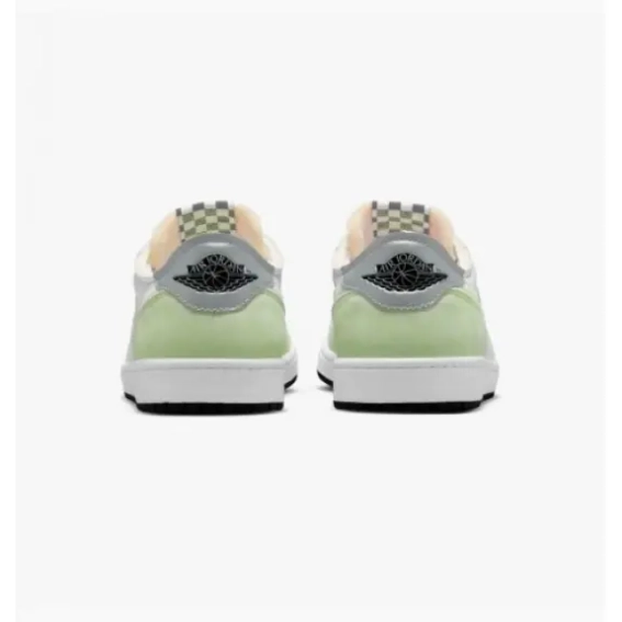Кроссовки Jordan 1 low OG light green DM7837-103 фото 7 — интернет-магазин Tapok