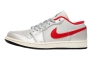 Кросівки JORDAN 1 LOW PRM SILVER DA4668-001 Фото 1