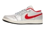 Кросівки JORDAN 1 LOW PRM SILVER DA4668-001 Фото 3