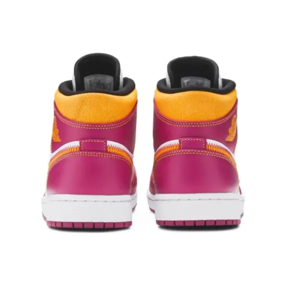 Кросівки Jordan 1 Mid Familia DC0350-100 фото 9 — інтернет-магазин Tapok