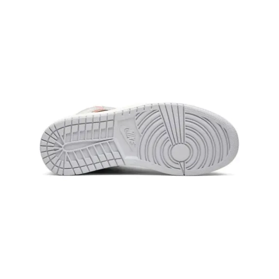 Кросівки JORDAN 1 NEUTRAL GREY 555088-018 фото 7 — інтернет-магазин Tapok