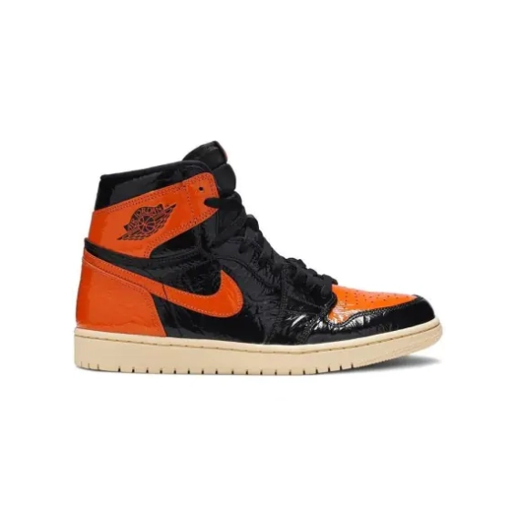 Кросівки JORDAN 1 RETRO SHATTERED 555088-028 фото 9 — інтернет-магазин Tapok