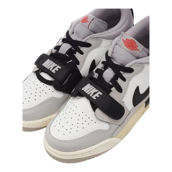 Кросівки JORDAN 312 LEGACY CD9054-101 фото 16 — інтернет-магазин Tapok