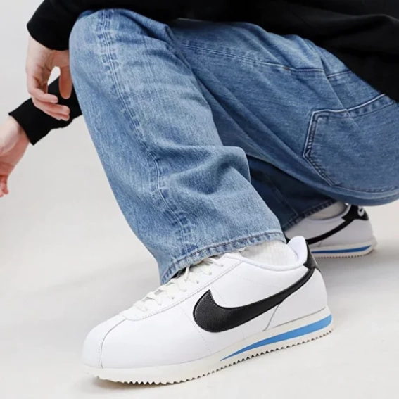 Кросівки NIKE CORTEZ DM4044-100 фото 4 — інтернет-магазин Tapok