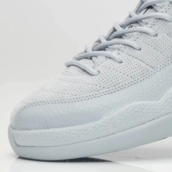 Кросівки W JORDAN 12 RETRO WOLF GREY 308305-002 фото 3 — інтернет-магазин Tapok