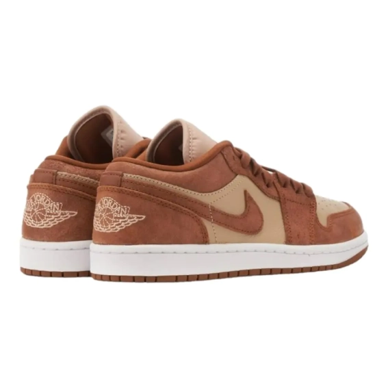 Кроссовки WMNS AIR JORDAN 1 LOW SE FJ3453-200 фото 3 — интернет-магазин Tapok