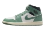 Кросівки WMNS AIR JORDAN 1 MID BQ6472-130 Фото 1
