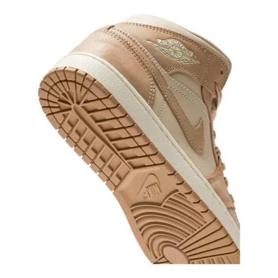 Кроссовки WMNS JORDAN 1 MID SE FJ3448-200 фото 24 — интернет-магазин Tapok